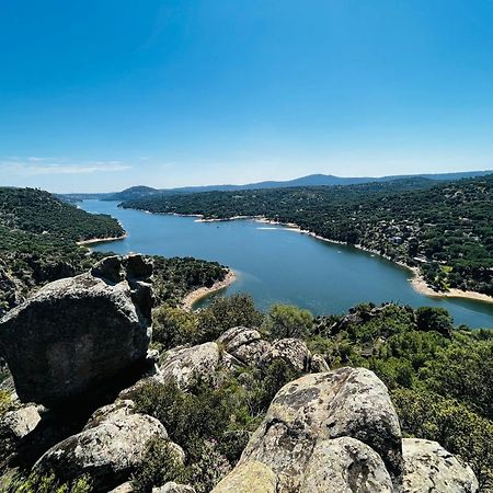 Western Apartments Sierra De Madrid San Martín de Valdeiglesias Eksteriør billede